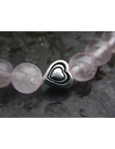 Bracelet enfant en quartz rose, perles de 8 mm et sa perle coeur en métal  argenté haute qualité.